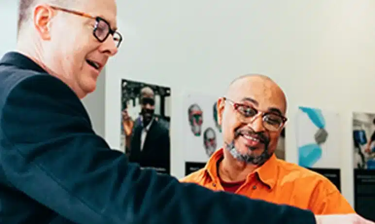 iemand aanspreken op gedrag op werk