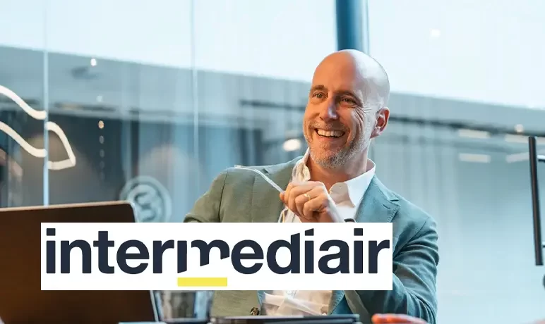 https://www.intermediair.nl/werk-en-carriere/op-de-werkvloer/ai-geen-wondermiddel-bjorn-deusings