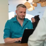 Wat is hyperfocus: een teken van productiviteit of is het een valkuil?
