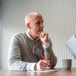 Hoe kun je beter communiceren op de werkvloer? Niet méér praten, maar duidelijker afstemmen